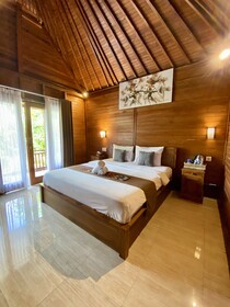 Kamasan Cottage