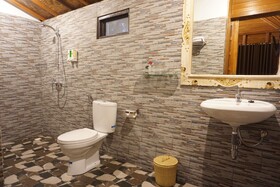 Kamasan Cottage