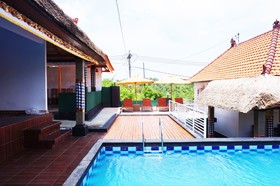 Lazia Corner Hills