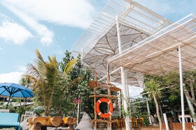 Mambo Beach Resort
