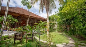 Nushe Hostel