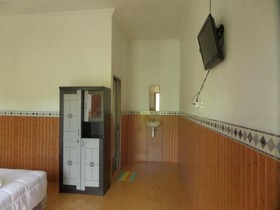 Peaceful Penida Hill Bungalow