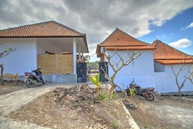 Raja Bungalow by Wizzela