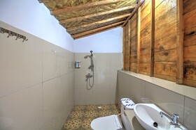Raja Bungalow by Wizzela