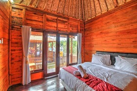 Raja Bungalow by Wizzela