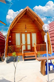 Road Beach Homestay