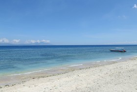 Road Beach Homestay