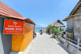 Road Beach Homestay