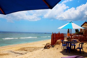 Road Beach Homestay