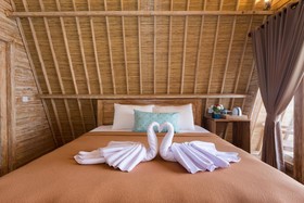 The Dewi Sun Sun Suite