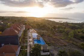 Semabu Hills Hotel Nusa Penida - Bali
