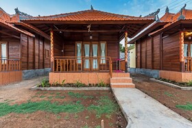 Shakya Garden Cottage