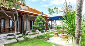 Swan Beach Inn