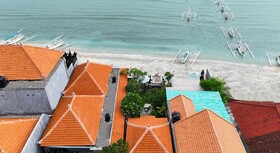 Swan Beach Inn