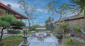 Swan Beach Inn