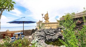 Swan Beach Inn