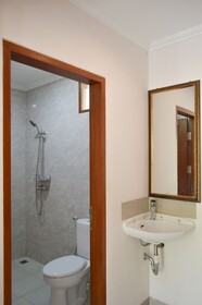 Tarzan Marriott on Penida