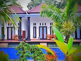 Toro Cottage