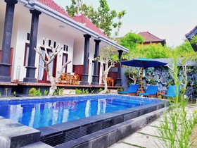 Toro Cottage