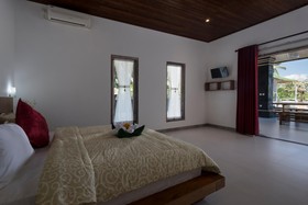 Villa Suari I