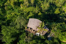 Buahan, A Banyan Tree Escape