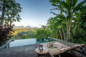 Buahan, A Banyan Tree Escape