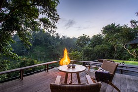 Buahan, A Banyan Tree Escape
