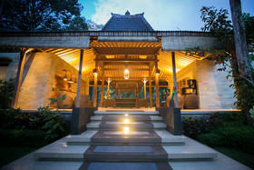 Senetan Villas & Spa Resort