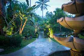 Senetan Villas & Spa Resort