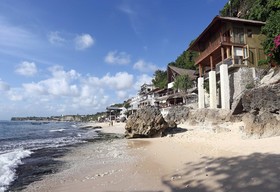 Bingin Beach House