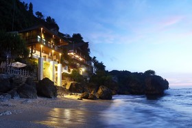 Bingin Beach House
