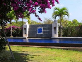Blue Rose Villa