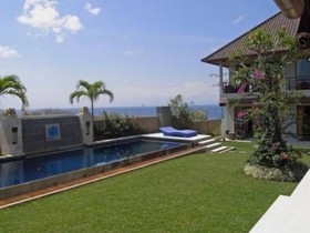 Blue Rose Villa