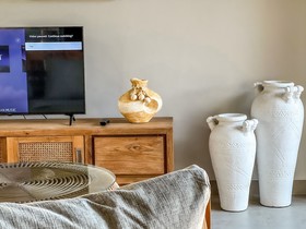 Moana Villa & Suites Bingin