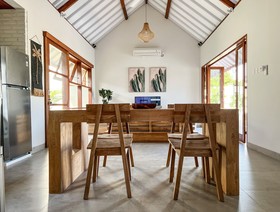 Moana Villa & Suites Bingin