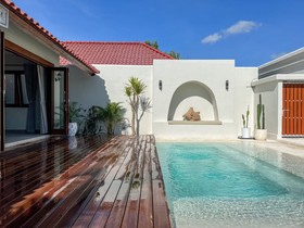 Moana Villa & Suites Bingin