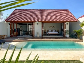 Moana Villa & Suites Bingin