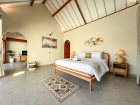 Moana Villa & Suites Bingin