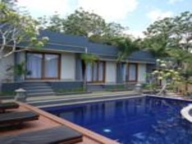 Terrace Ampels Villa