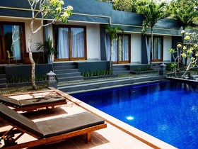 Terrace Ampels Villa