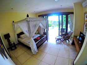 The Eyes Bali