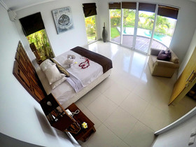 The Eyes Bali