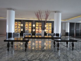 Dreamland Paradise Hotel