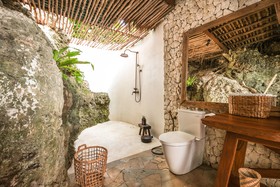 Uluwatu Surf Shack