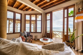 Uluwatu Surf Shack