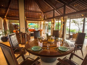 Villa Akasia