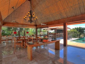 Villa Indah Manis & Bulan Madu