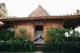 White Tortoise Eco Villas