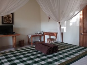 Batu Ampar Bungalows