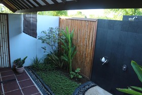 Batu Ampar Bungalows